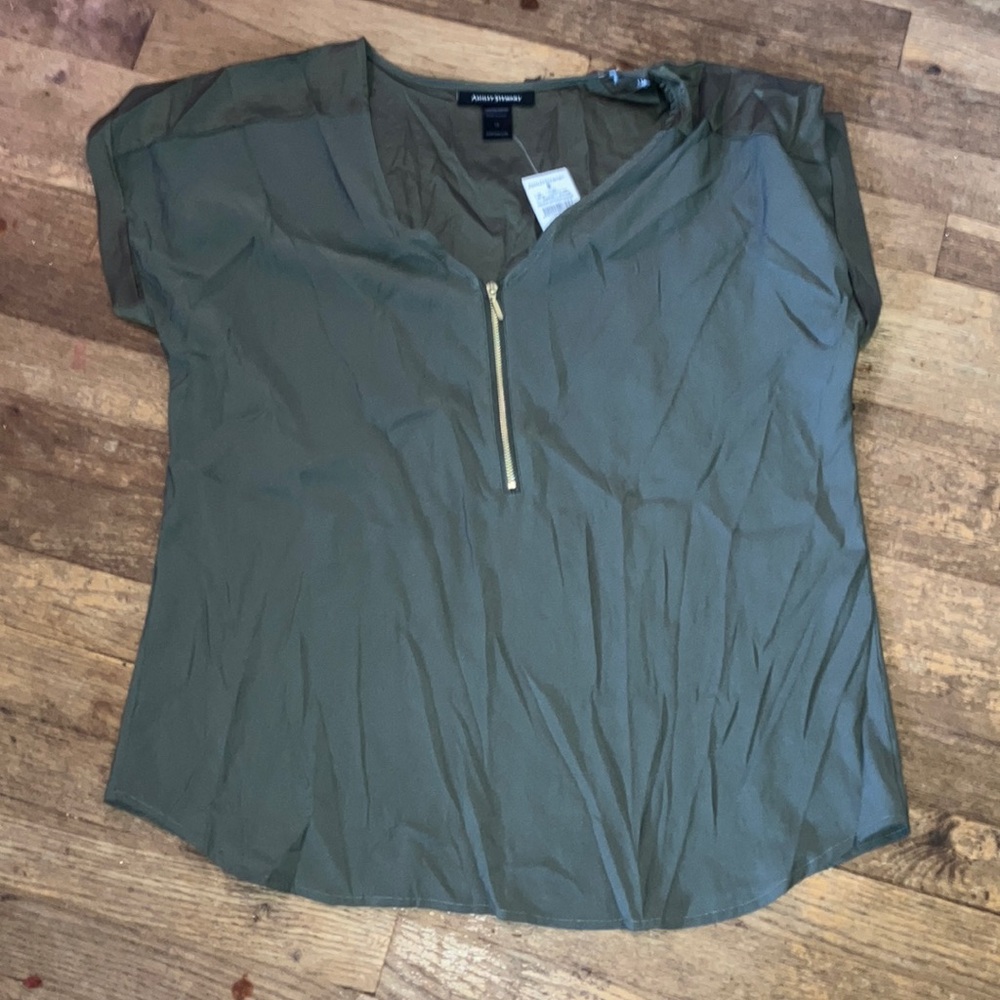 Ashley Stewart Green Dolman Sleeve Blouse with Zipper